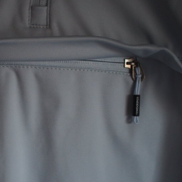 New Balance | Windbreaker Half-Zip Jacket - Picture 4 of 6